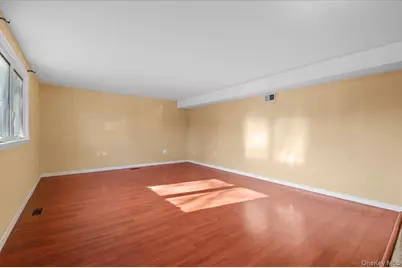 780 Regent Drive, Westbury, NY 11590 - Photo 25