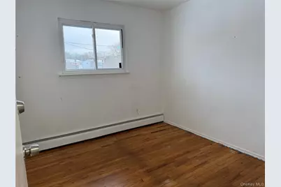 11 Mel Court, Bay Shore, NY 11706 - Photo 11