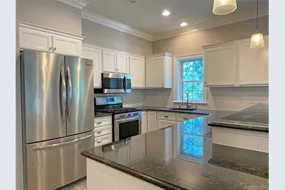 30 High Street #B, Rye, NY 10580 - Photo 3