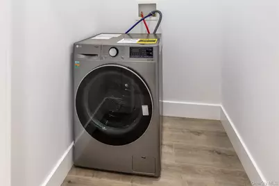 533 Greenwich Street #1D, Hempstead, NY 11550 - Photo 31