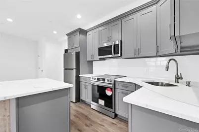 533 Greenwich Street #1D, Hempstead, NY 11550 - Photo 5