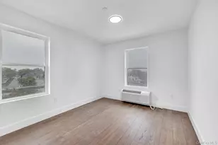 74 Broadway, Freeport, NY 11520 - Photo 7