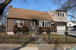 119-39 143rd St, Jamaica, NY 11436 - Photo 1