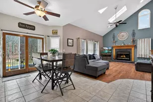 43 Greenwich Ave, Central Valley, NY 10917 - Photo 15