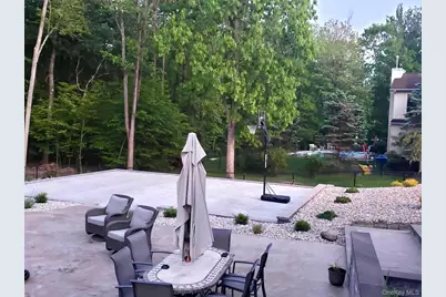 43 Greenwich Avenue, Central Valley, NY 10917 - Photo 35