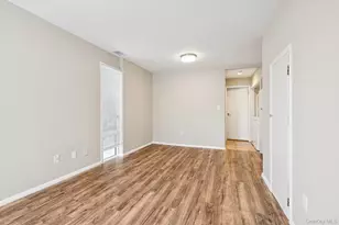 60 Marwood Rd N, Port Washington, NY 11050 - Photo 19