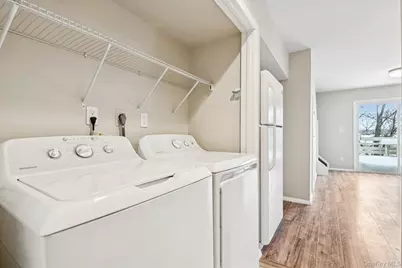 60 Marwood Road N #B, Port Washington, NY 11050 - Photo 25