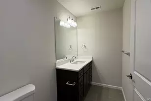 135 Cooper Rd, Fishkill, NY 12524 - Photo 15