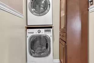 64 Tier St, Bronx, NY 10464 - Photo 11