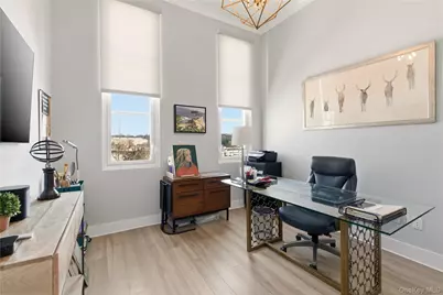 100 Garvies Point Road #1033, Glen Cove, NY 11542 - Photo 19