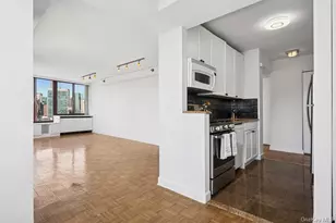 4-74 48th Ave, Long Island City, NY 11109 - Photo 7