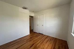 103 Wayne St, Jericho, NY 11753 - Photo 13