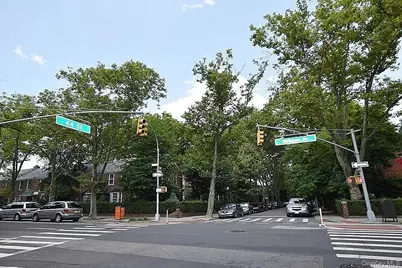 41-32 44th Street #3B, Sunnyside, NY 11104 - Photo 15