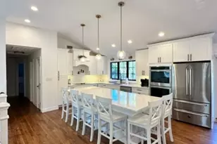 44 Eisenhower Dr, East Quogue, NY 11942 - Photo 5