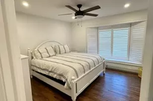 44 Eisenhower Dr, East Quogue, NY 11942 - Photo 13