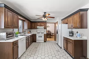 113 Buckberg Mountain Rd, Stony Point, NY 10980 - Photo 11