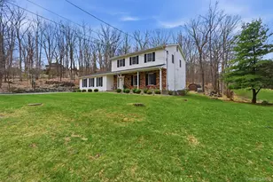 113 Buckberg Mountain Rd, Stony Point, NY 10980 - Photo 3