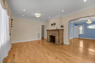 109-39 194th St, Saint Albans, NY 11412 - Photo 5