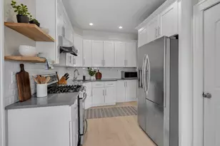 109-39 194th St, Saint Albans, NY 11412 - Photo 9