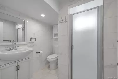 109-39 194th Street, Saint Albans, NY 11412 - Photo 19