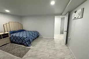 [Address not provided], Yonkers, NY 10701 - Photo 7