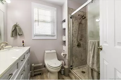 169 Sterling, Amityville, NY 11701 - Photo 9