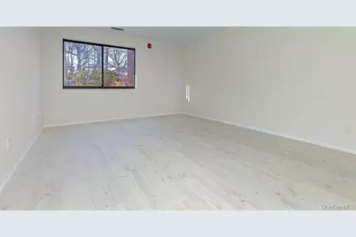 37 Bronxville Glen Drive #Bldg 5, Unit 1, Bronxville, NY 10708 - Photo 17