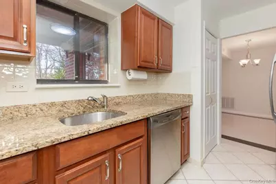 37 Bronxville Glen Drive #Bldg 5, Unit 1, Bronxville, NY 10708 - Photo 11