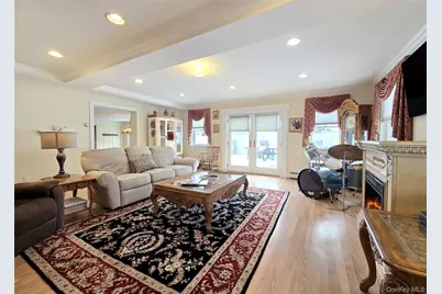 46 Harvest Lane, Commack, NY 11725 - Photo 31