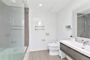 39-16 Prince St, Flushing, NY 11354 - Photo 13