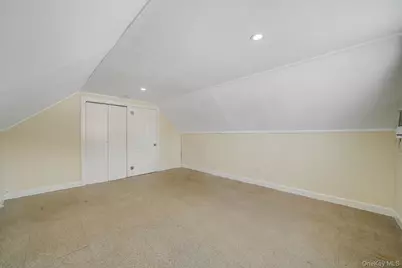 90 Winchester Drive, Lindenhurst, NY 11757 - Photo 35