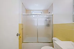 90 Winchester Dr, Lindenhurst, NY 11757 - Photo 37