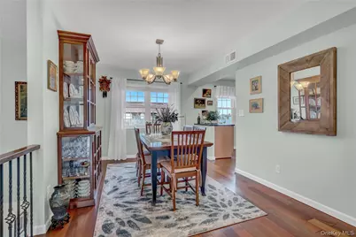 219 Mariners Way, Copiague, NY 11726 - Photo 3