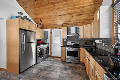 23 Pine Hill Drive, Greenwood Lake, NY 10925 - Photo 9