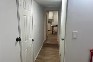 245 Glenhill Ave, Yonkers, NY 10701 - Photo 9