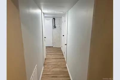 245 Glenhill Avenue #Room 1, Yonkers, NY 10701 - Photo 7