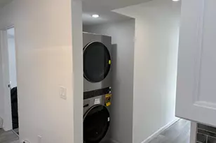 10 Dourland Rd, Medford, NY 11763 - Photo 23