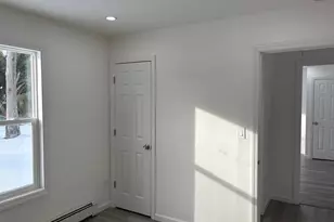 10 Dourland Rd, Medford, NY 11763 - Photo 7