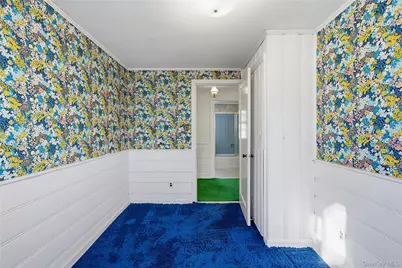 79 Appletree Lane, Roslyn Heights, NY 11577 - Photo 27