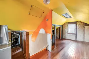 260 Springdale Dr, Ronkonkoma, NY 11779 - Photo 13