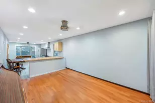 260 Springdale Dr, Ronkonkoma, NY 11779 - Photo 5