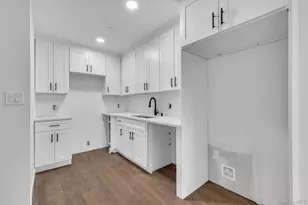 74 Broadway, Freeport, NY 11520 - Photo 3