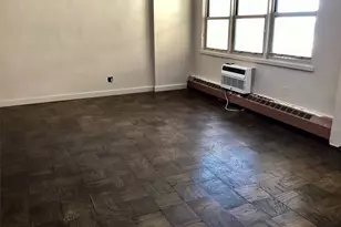 25 Neptune Blvd, Long Beach, NY 11561 - Photo 9