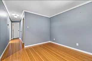 218-52 138th Rd, Springfield Gardens, NY 11413 - Photo 11