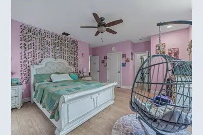 575 Hawthorne Street, West Hempstead, NY 11552 - Photo 19