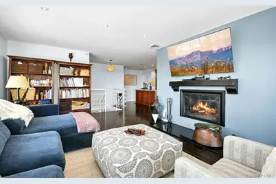 40 Idle Day Drive, Centerport, NY 11721 - Photo 17