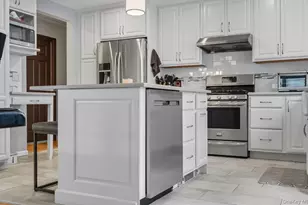 12 Crestview Dr, White Plains, NY 10604 - Photo 5