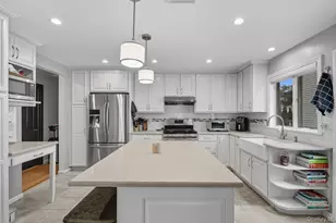 12 Crestview Dr, White Plains, NY 10604 - Photo 3