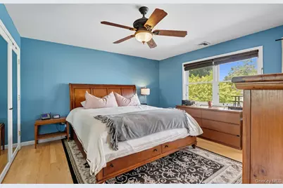 12 Crestview Drive, White Plains, NY 10604 - Photo 11