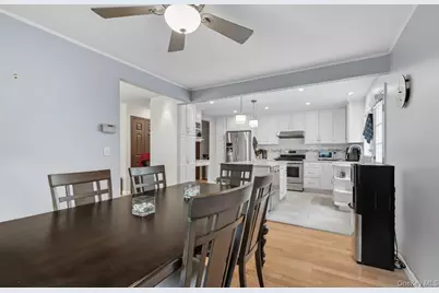 12 Crestview Drive, White Plains, NY 10604 - Photo 7